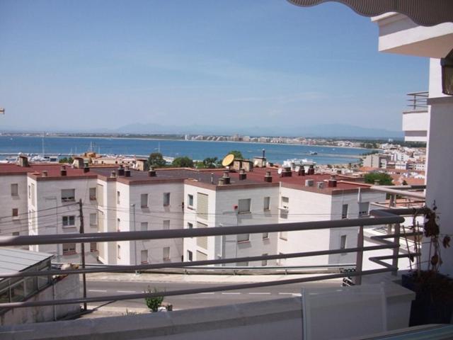 Global Immo 3232 Sofia Appartement Roses